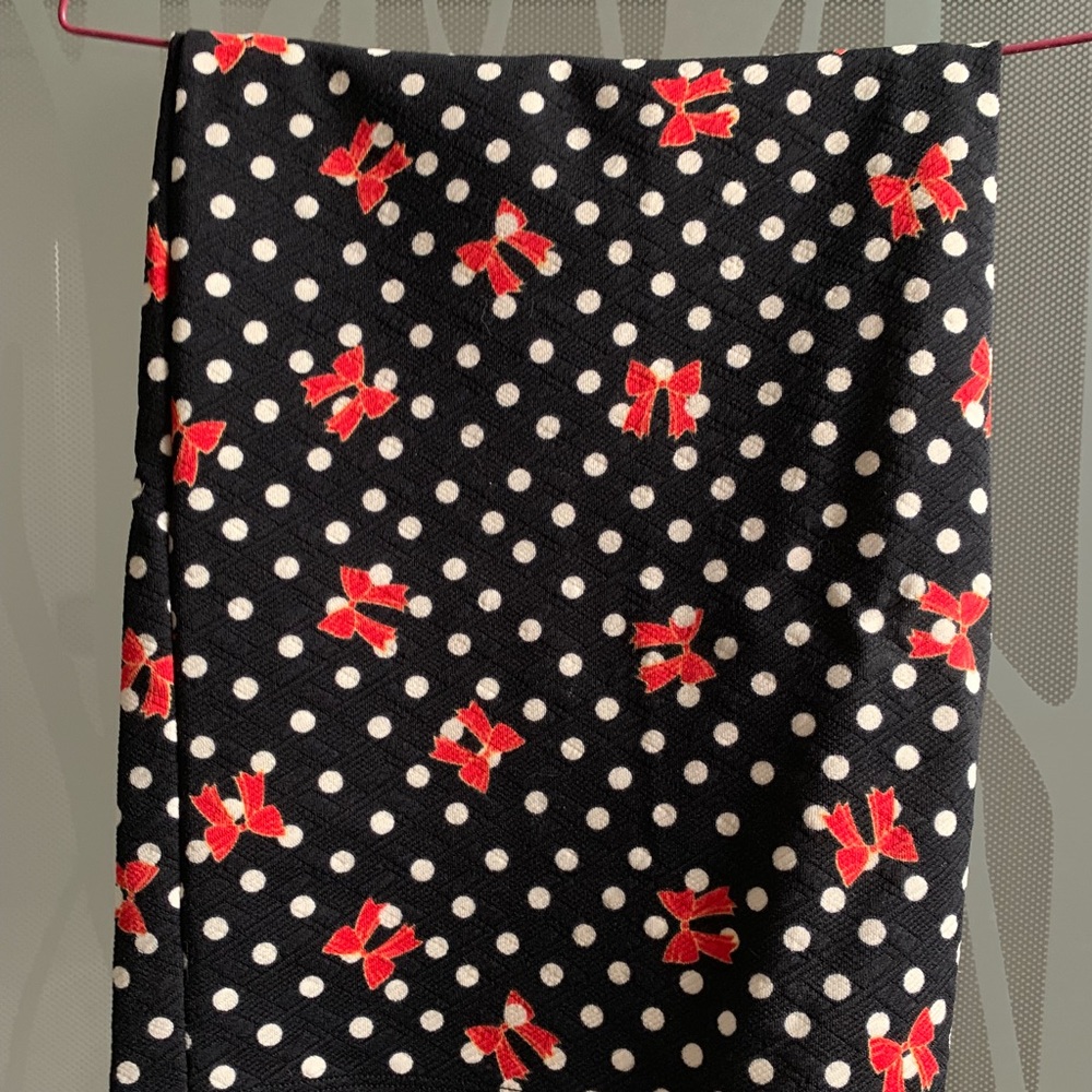 Bows and polka dots Lularoe Cassie skirt.